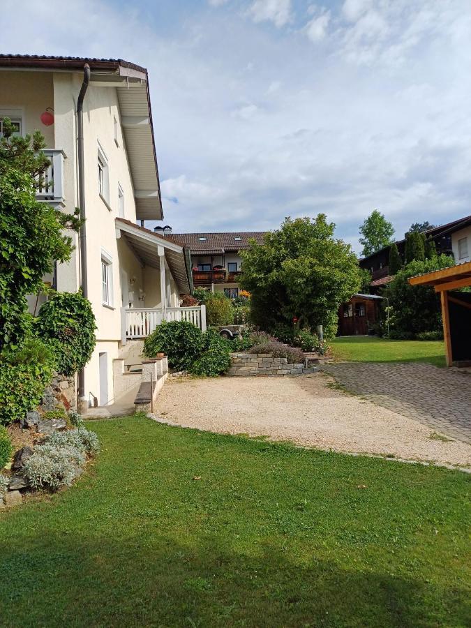 Ferienwohnung Wenzl Schnaitsee Esterno foto